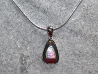 Syn. Opal - Kette mit Anh�nger - Silber und Metall