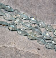 Topas blau - Tropfen - facettiert -  4-8mm - Kettenstrang