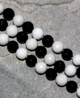 Onyx & Achat weiss - Kugel - facettiert - 8mm - Kettenstrang