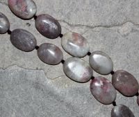 Lepidolith - Oval - 18x14mm - Kettenstrang