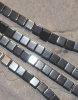 H�matit - W�rfel - 6mm - Kettenstrang