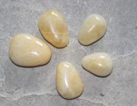 Calcit gelb - Trommelsteine gebohrt - Anh�nger - 5 St�ck