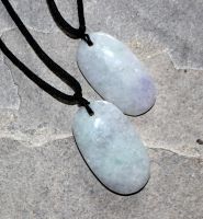 Burma Jade - Freeform gebohrt - Anh�nger - 1 St�ck