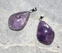 Amethyst - Anh�nger - Cabochon mit Fassung - 2 St�ck