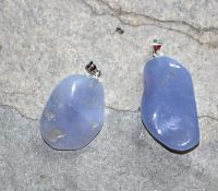 Chalcedon - Anh�nger - Trommelstein mit �se - 1 St�ck