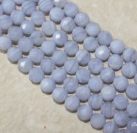 Chalcedon - Kugel - facettiert - 8mm - Kettenstrang