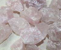 Rosaquarz - Rohst�cke - 4-5cm - 1 kg