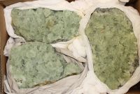 Prehnit - Kristalle - Stufe - 18/19/20cm - Einzelst�ck - Karton