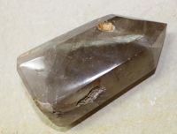 Bergkristall Spitze mit Einschl�ssen  - 13x7x5cm - Einzelst�ck