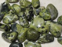 Jade Nephrit - Trommelsteine - 500 Gramm