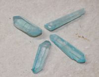 Aqua Aura Bergkristall - Kristalle gebohrt - Anh�nger - 3 St�ck