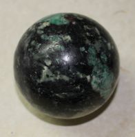 Smaragd - Kugel - 8,5cm - Einzelst�ck
