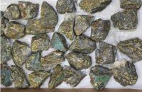 Chalkopyrit - Rohsteine - 4-8cm - 30-35 St�ck - Karton